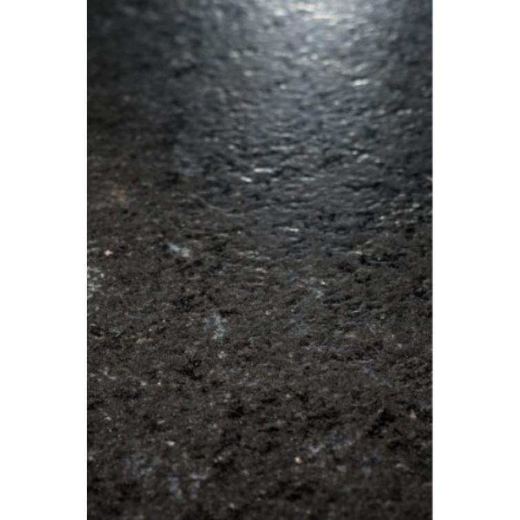 Musta graniitti