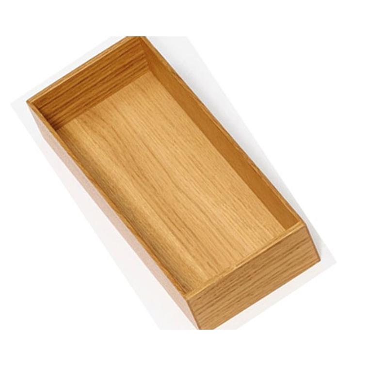 Laatikon tarjotin, tammi