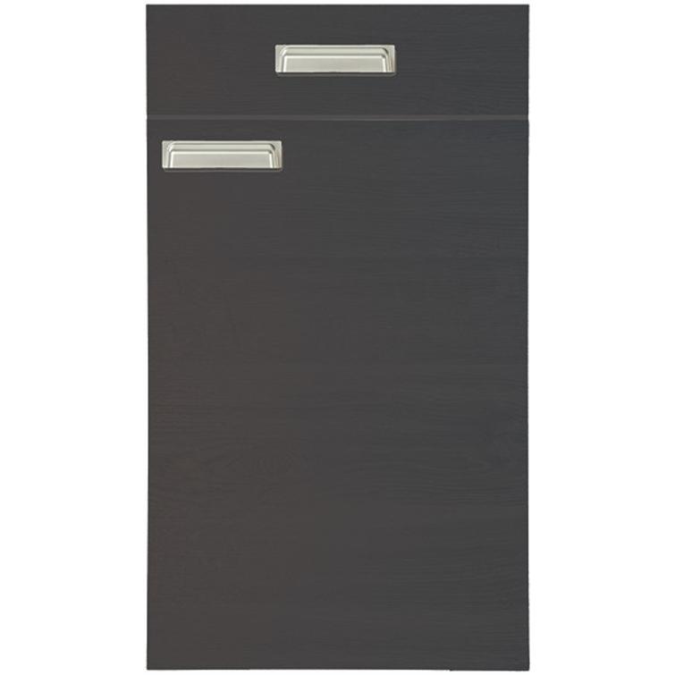 Fino Nero, useita v&auml;rej&auml;